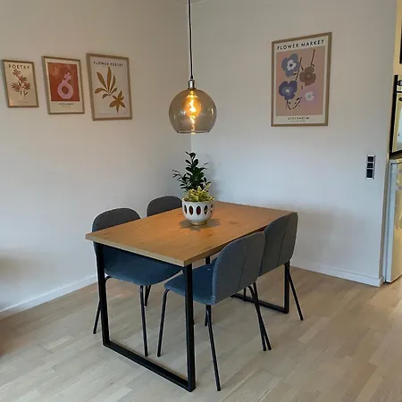 Stylish And Cozy In The Heart Of Arhus, Dk Apartment Exterior photo